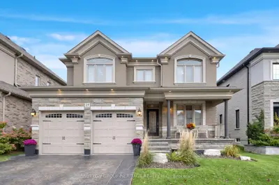 25 Charterhouse Drive, Whitby, On L1r 3r8