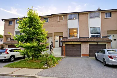 41 Collinsgrove Road 196, Toronto, On M1e 4z1