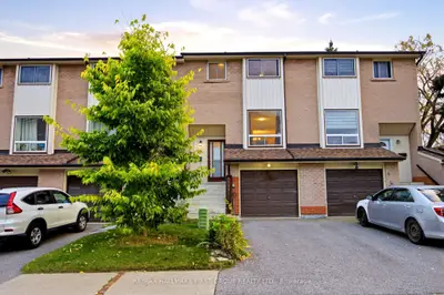41 Collinsgrove Road 196, Toronto, On M1e 4z1