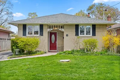 6 Macduff Crescent, Toronto, On M1m 1x5