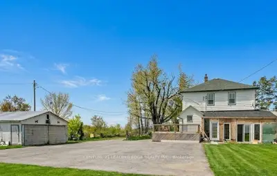 10239 Cochrane Road, Clarington, On L0b 1b0
