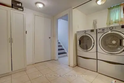 42 Par Avenue Basement, Toronto, On M1g 2g4