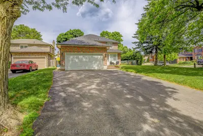 2 Viceregal Court Bsmt, Whitby, On L1n 6r2