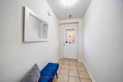 68 Mcgonigal Lane, Ajax, On L1t 4g9