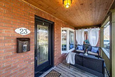 23 Westmoreland Avenue, Oshawa, On L1g 2m9