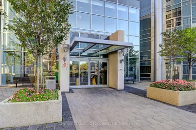 125 Village Green Square 3311, Toronto, On M1s 0g3