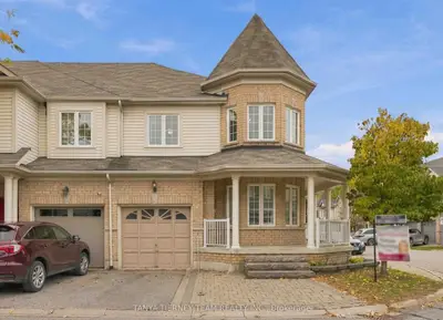 2 Delight Way, Whitby, On L1m 0e9