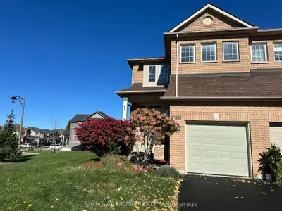 50 Blacksmith Lane, Whitby, On L1p 1n1
