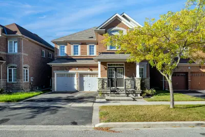 24 Cragg Crescent, Ajax, On L1t 0e4