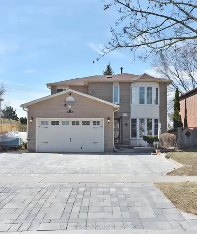 824 Crowells Street Lower, Oshawa, On L1k 1x3