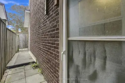 63 Keyworth Trail Bsmt, Toronto, On M1s 2v2