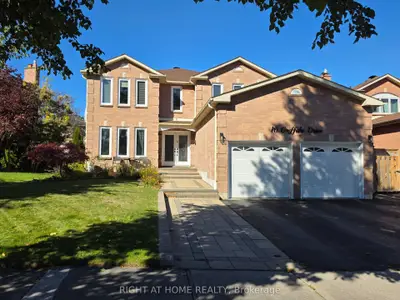 16 Griffiths Drive, Ajax, On L1t 3j4