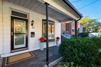 25 Pretoria Avenue, Toronto, On M4k 1t2