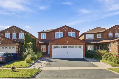 205 Hupfield Trail, Toronto, On M1b 4n9