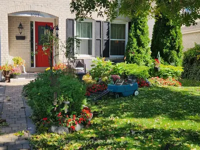 1007 Moorelands Crescent, Pickering, On L1w 3k3