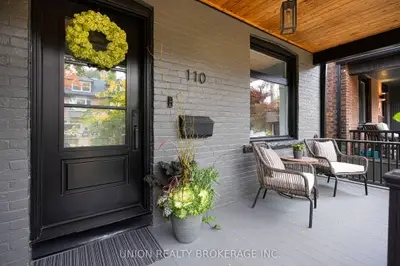 110 Bertmount Avenue, Toronto, On M4m 2x9
