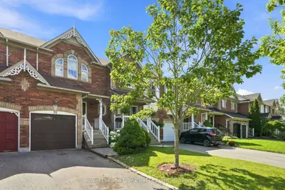 92 Tremount Street, Whitby, On L1m 1g2