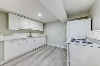 822 Central Park Boulevard N Bsmt, Oshawa, On L1g 6b1