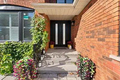 14 David Drive, Toronto, On M1e 5e4