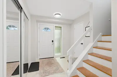 313 Lupin Drive, Whitby, On L1n 1y5
