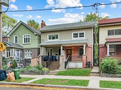 148 Felstead Avenue, Toronto, On M4j 1g5