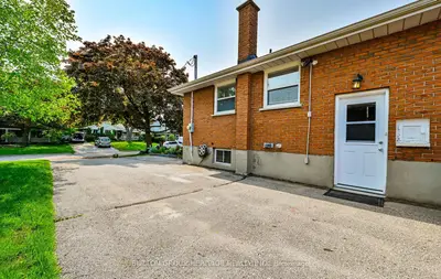 621 Wychwood Street, Oshawa, On L1g 2t4