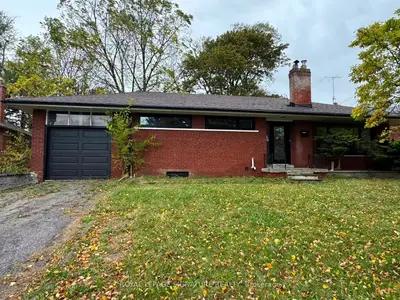 120 & 122 Earlton Road, Toronto, On M1t 2r6