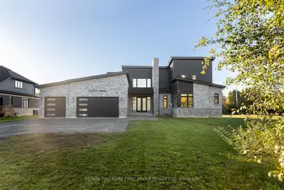 11 Jones Avenue, Clarington, On L0a 1j0