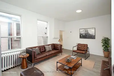 819 Pape Avenue Upper, Toronto, On M4k 3v1
