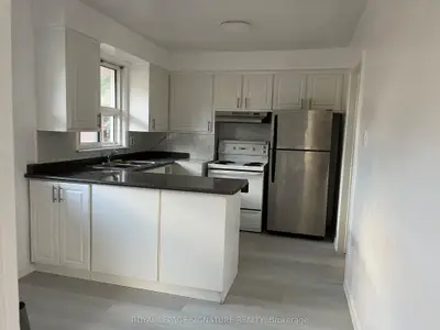 23 Allanford Road, Toronto, On M1t 2n2