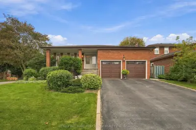 520 Mcleod Crescent, Pickering, On L1w 3m5