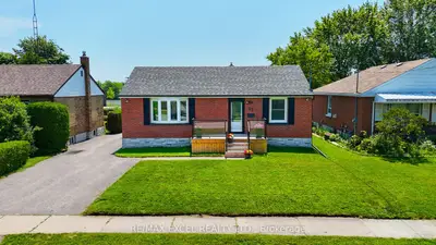 23 Kawartha Avenue, Oshawa, On L1h 3y7