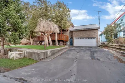52 West Beach Road, Clarington, On L1c 7b7