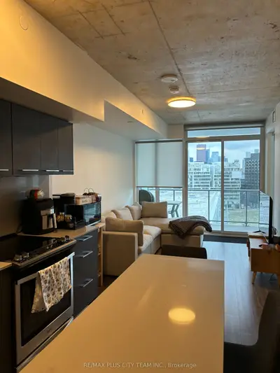 15 Baseball Place 1110, Toronto, On M4m 0e7