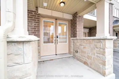 50 Ambereen Place, Clarington, On L1c 7h5