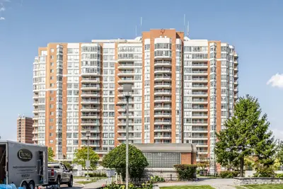 430 Mclevin Avenue 311, Toronto, On M1b 5p1