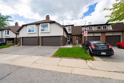 12 Deeprose Lane, Ajax, On L1s 3l6