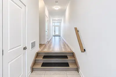 227 Monarch Avenue, Ajax, On L1s 7m3