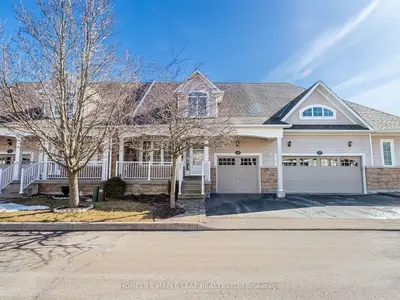 350 Lakebreeze Drive 8, Clarington, On L1b 0a2