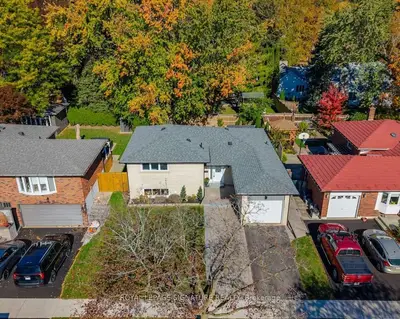 74 Tilley Drive, Toronto, On M1c 2g4