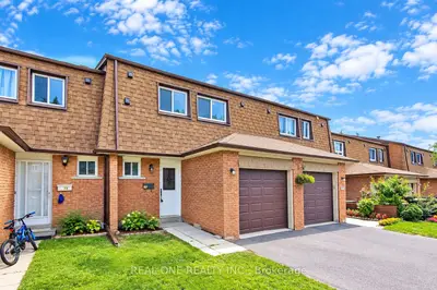 151 L'amoreaux Drive 75, Toronto, On M1w 2j9