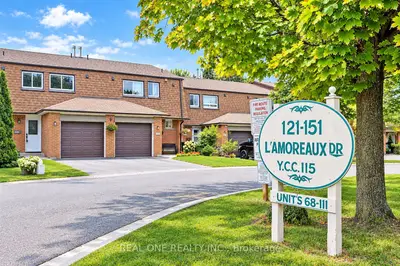 151 L'amoreaux Drive 75, Toronto, On M1w 2j9
