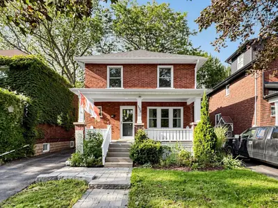 108 Frederick Street, Oshawa, On L1g 2b3