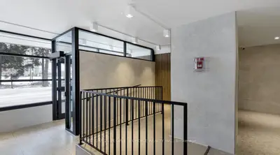 3875 Sheppard Avenue E 405, Toronto, On M1t 3l6
