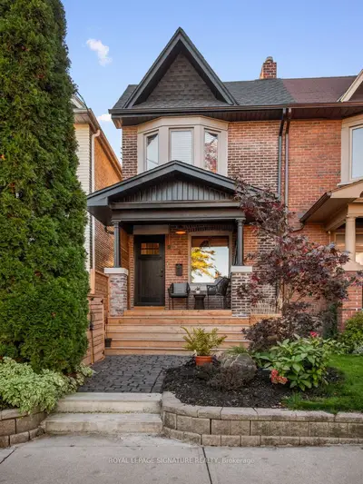 4 Orchard Park Boulevard, Toronto, On M4l 3e2