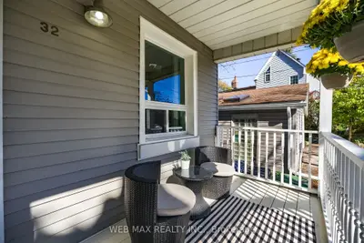 32 Aldergrove Avenue, Toronto, On M4c 1b2