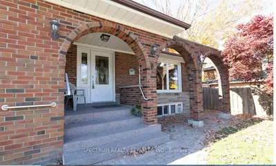 42 Berkham Road, Toronto, On M1h 2t4