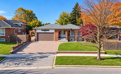 42 Berkham Road, Toronto, On M1h 2t4