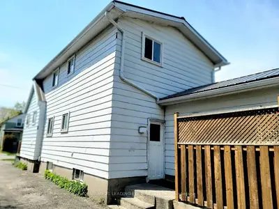 751 Gifford Street, Oshawa, On L1h 4w1