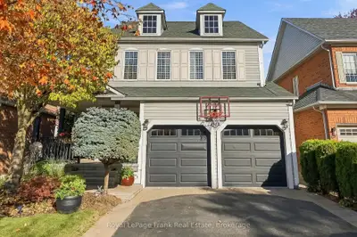 92 Warwick Avenue, Ajax, On L1z 1l6